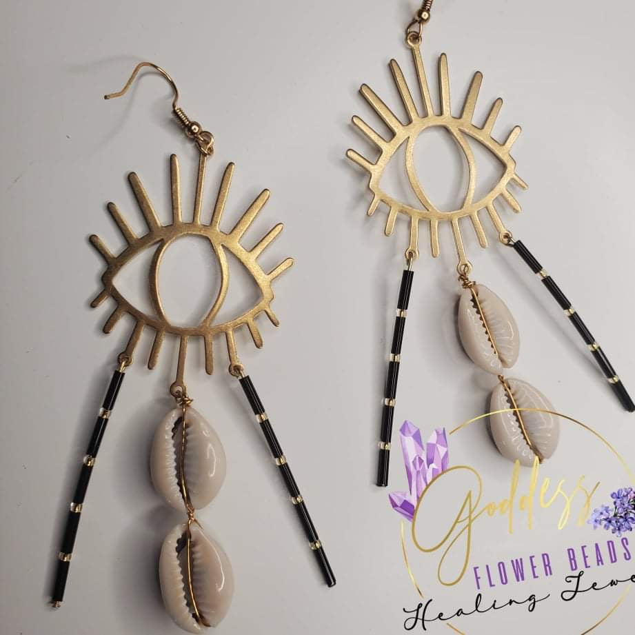 #evileye #goddessflowerbeads #waistbeads #evileyejewelry #eveileyes #protectioncrystals #protectionjewelry #handmadejewelry #blackownedbusiness #blackbusinessowner